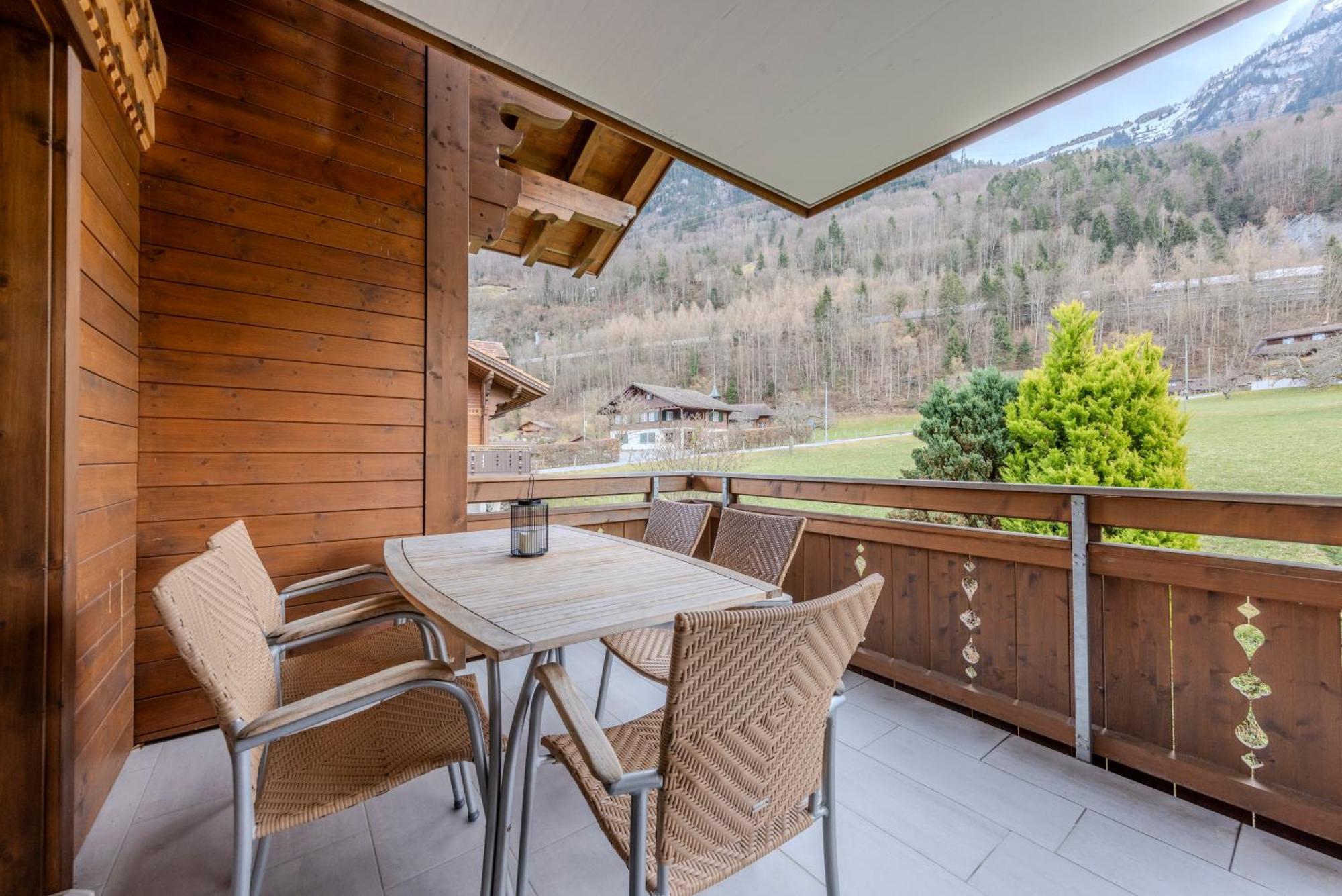 Chalet Apartments Iseltwald Eksteriør bilde