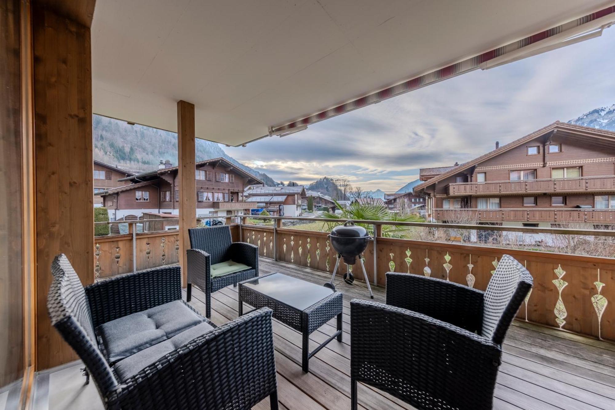 Chalet Apartments Iseltwald Eksteriør bilde