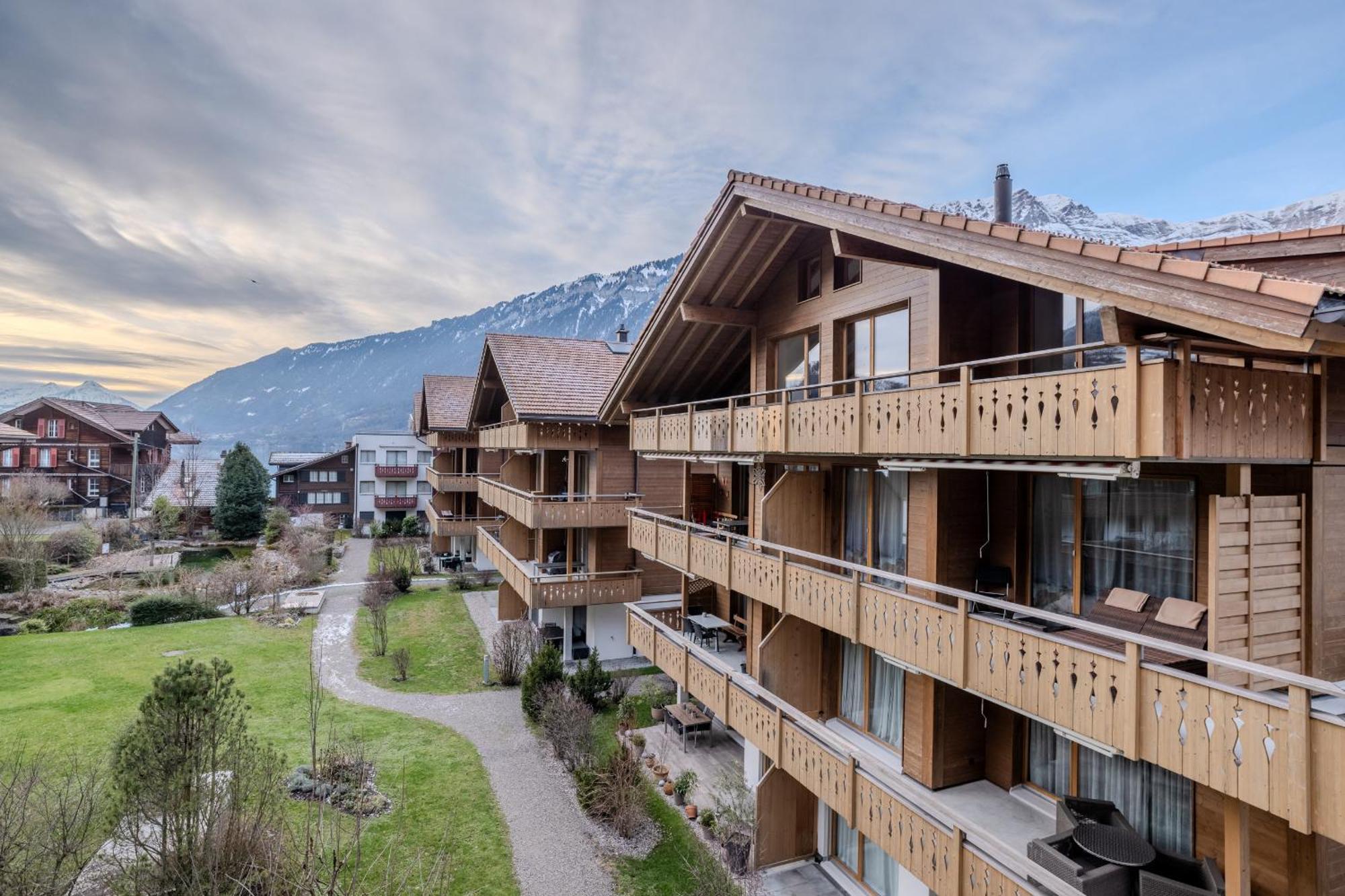 Chalet Apartments Iseltwald Eksteriør bilde